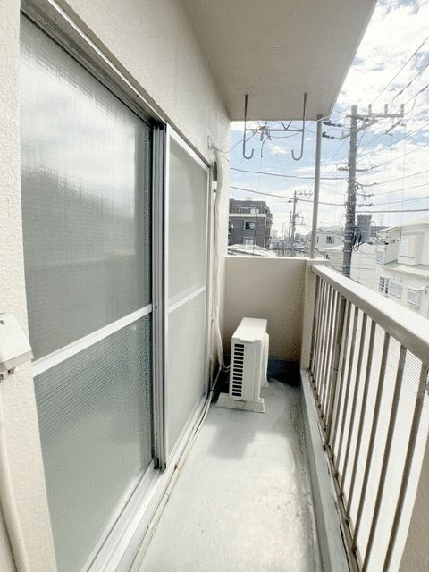 永島ビルのバルコニー