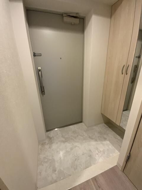 ラビータヤマミツの玄関