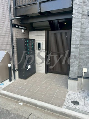 【エントランス】 | アイリスコートティーエックス六町