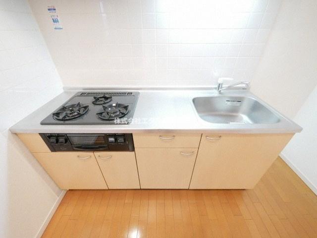ＦＬＡＴ　ＩＮＮ　ＵＥＳＨＩＯのキッチン