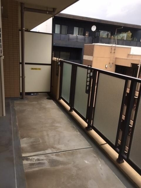 フォンテーヌ綱島のバルコニー