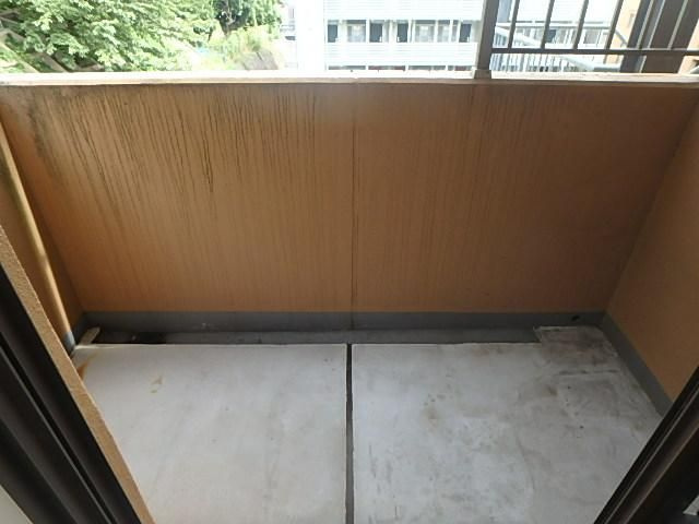 ＣＡＳＳＩＡ横濱ガーデン山のバルコニー