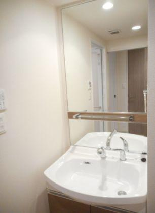 プレサンス松屋町駅前デュオの独立洗面台|プレサンス松屋町駅前デュオ　洗面化粧台