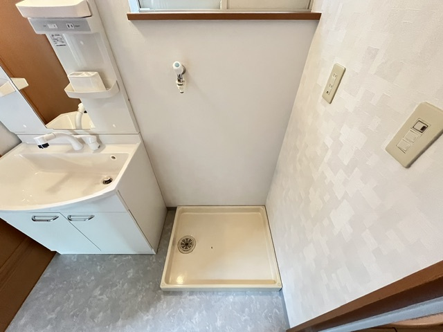 錦織南戸建の洗面所