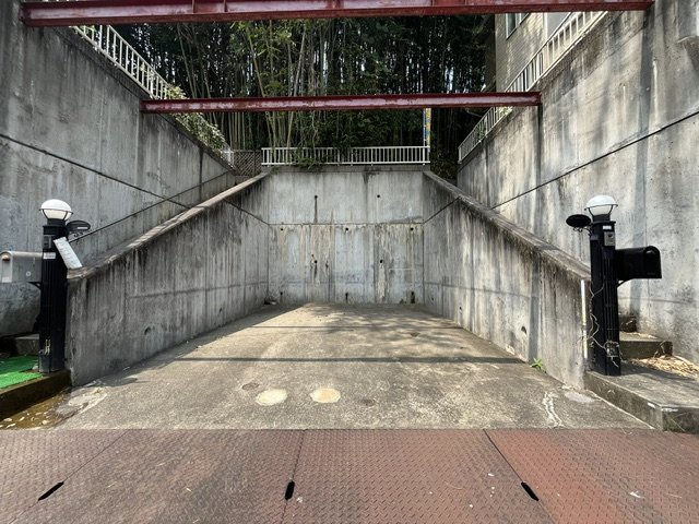 錦織南戸建の駐車場