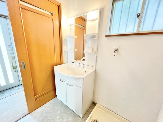 錦織南戸建の独立洗面台