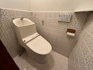 コンパクトで使いやすいトイレです♪