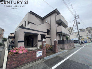 ソレアード甲東園のエントランス