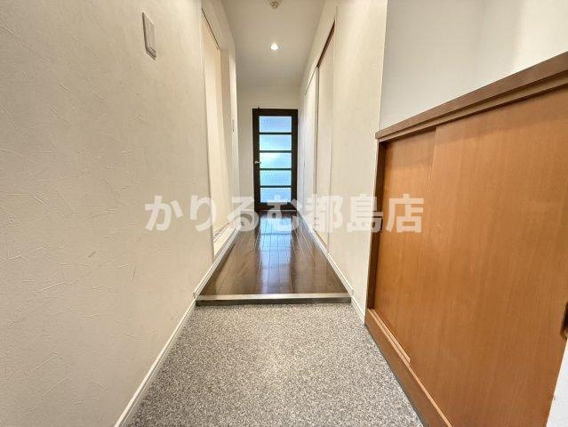 メゾングランデの玄関