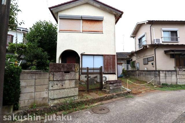 大和田　売地の外観|大和田　売地　建築条件なし　古家有（現況渡し希望）　約30.4坪　第一種住居地域　60％／160％　