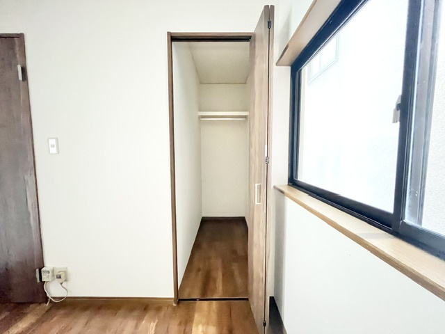 中野町戸建の収納