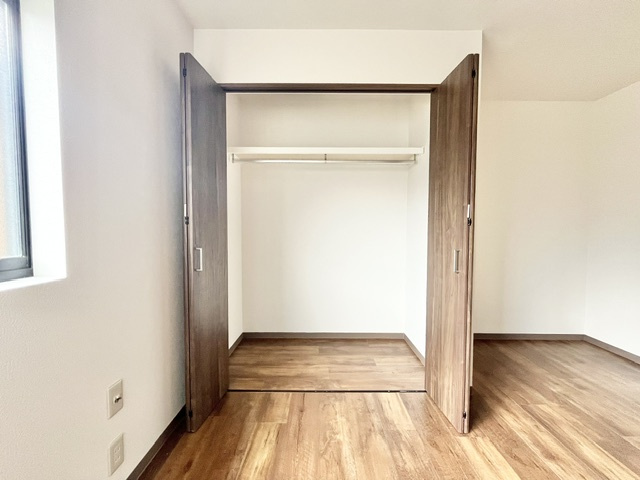 中野町戸建の収納
