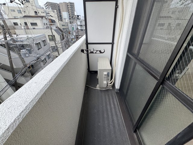 アクア豊中のバルコニー