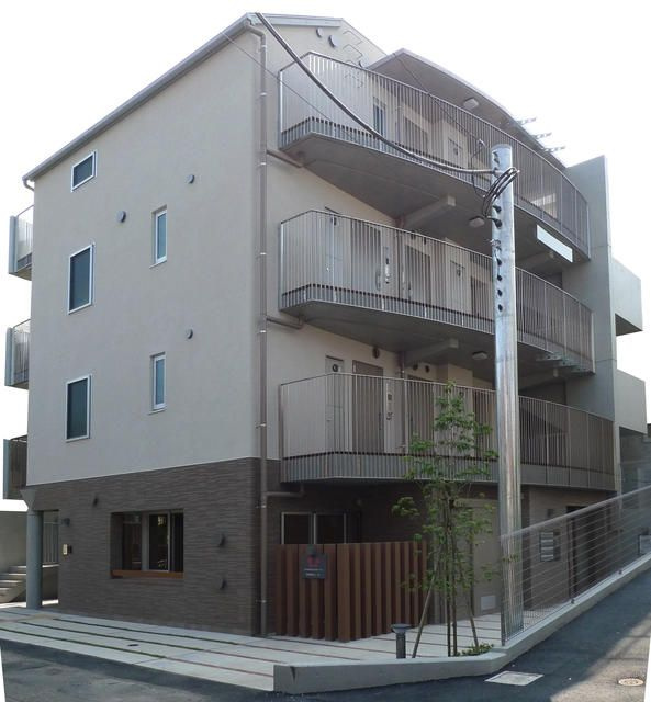 輝楽（Ｋｉｒａｋｕ）