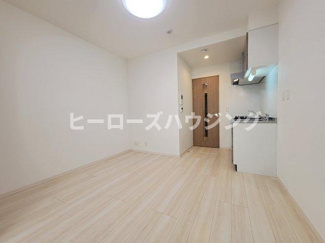【居間・リビング】 | ガレリア大阪空港Ⅱ | ※同タイプの写真となり、実際のお部屋とは異なる場合があります