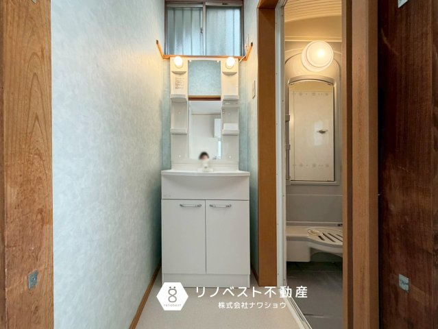 東大阪市北石切町の洗面所|水回り設備が集結しており、家事導線が短く時短になります！