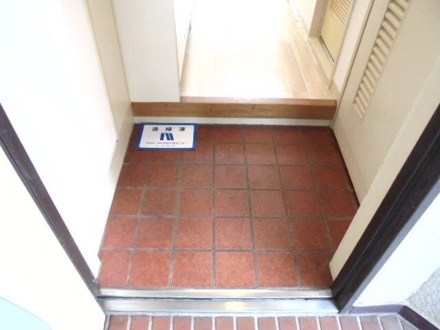 パークハイツ池袋の玄関