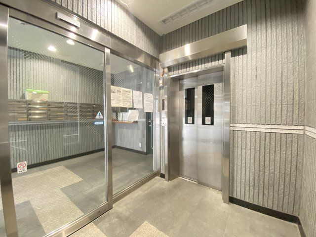 Ｍ－ＰＡＲＴⅢ日暮ビルのロビー