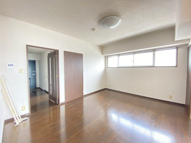 Ｍ－ＰＡＲＴⅢ日暮ビルの居間・リビング