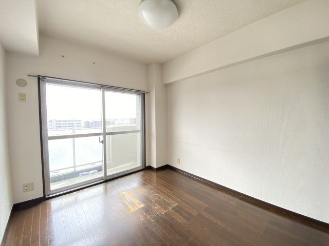 Ｍ－ＰＡＲＴⅢ日暮ビルの洋室