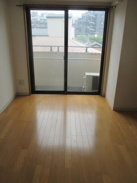 ベイアルファ南大塚