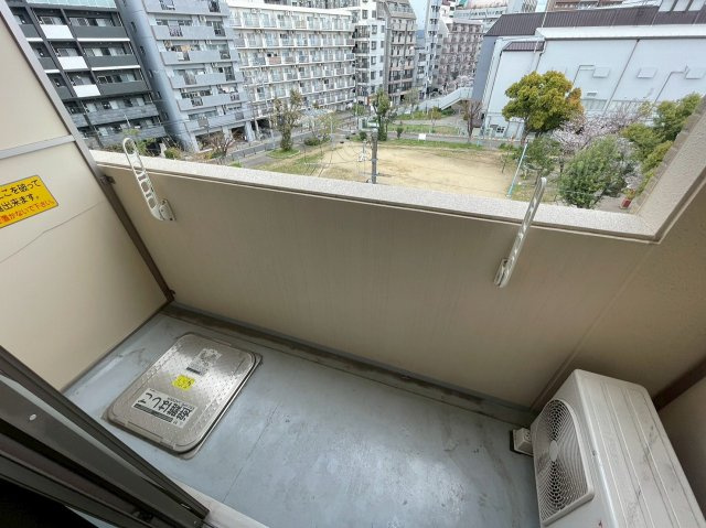 セントロイヤルクラブ新大阪のバルコニー