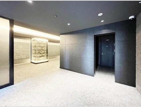 S-RESIDENCE阿波座bouncyのロビー