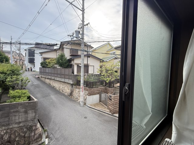 豊中市栗ヶ丘町戸建のその他|ペアガラスやインプラス等のリフォームされています！
