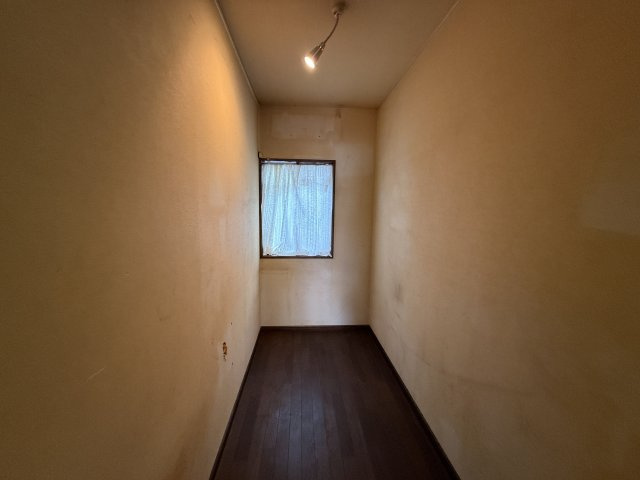 豊中市栗ヶ丘町戸建の収納|１階の納戸です！