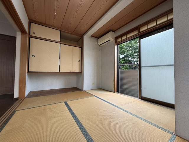 豊中市栗ヶ丘町戸建の和室|１階の和室です！ミニキッチンついてます！