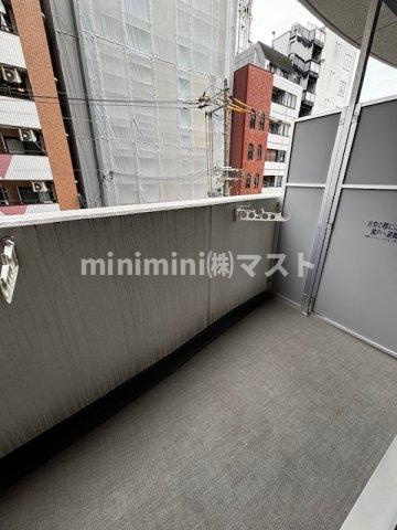 セレニテ北久宝寺のバルコニー