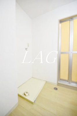 【設備】 | ポントワーズ代田 | 洗濯機置場です。