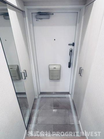 トキワパレスの玄関