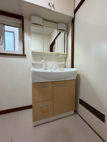 札幌市東区北50条東7丁目1-27の独立洗面台