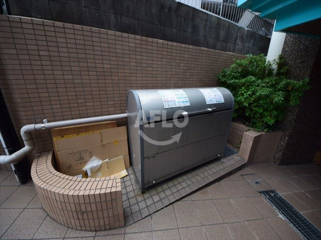 インターフェルティ真田山　真田山小学校区のその他共用部分|インターフェルティ真田山　ゴミ置き場
