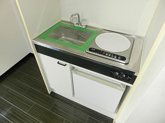 神戸市中央区下山手通８丁目の賃貸マンションのキッチン