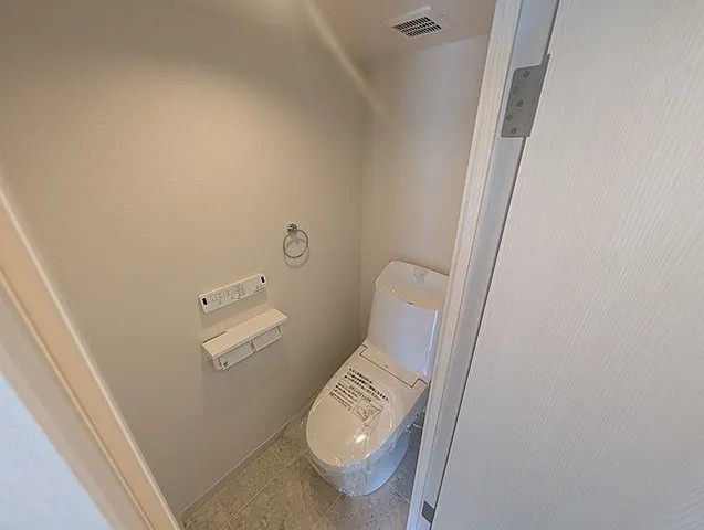 神戸市中央区北野町４丁目の賃貸マンションのトイレ