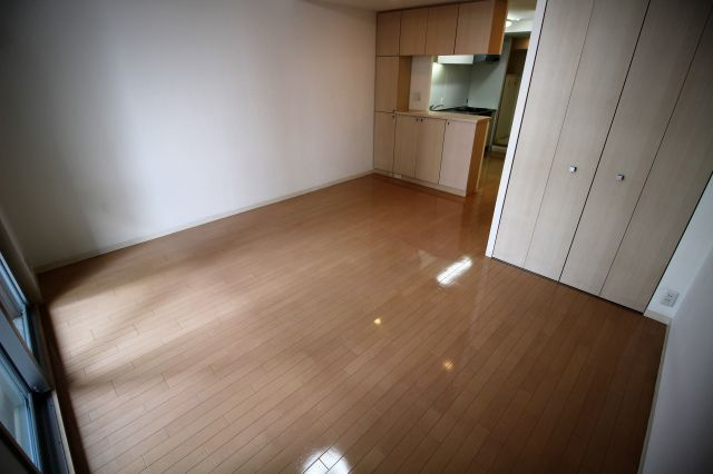 神戸市中央区相生町５丁目の賃貸マンションの居間・リビング