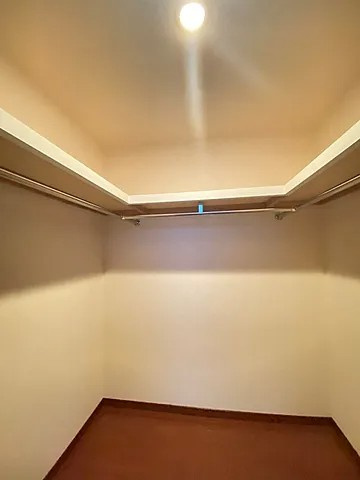 神戸市中央区八幡通４丁目の賃貸マンションの収納