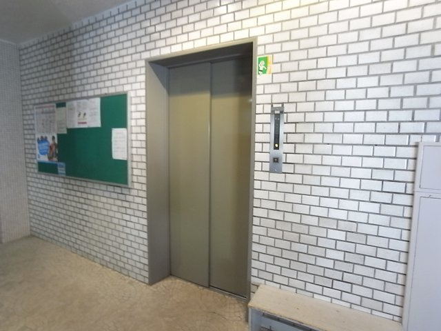 神戸市東灘区岡本６丁目の賃貸マンションのその他共用部分