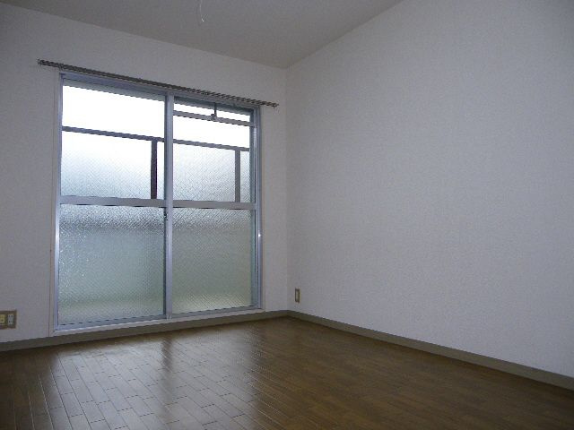 神戸市東灘区御影中町６丁目の賃貸マンションの居間・リビング