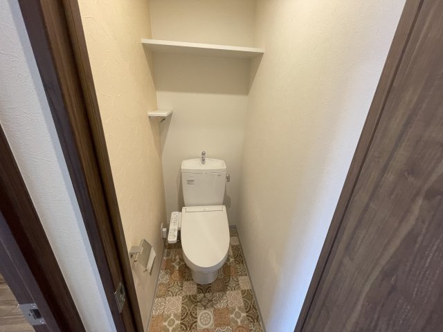 西宮市郷免町の賃貸マンションのトイレ