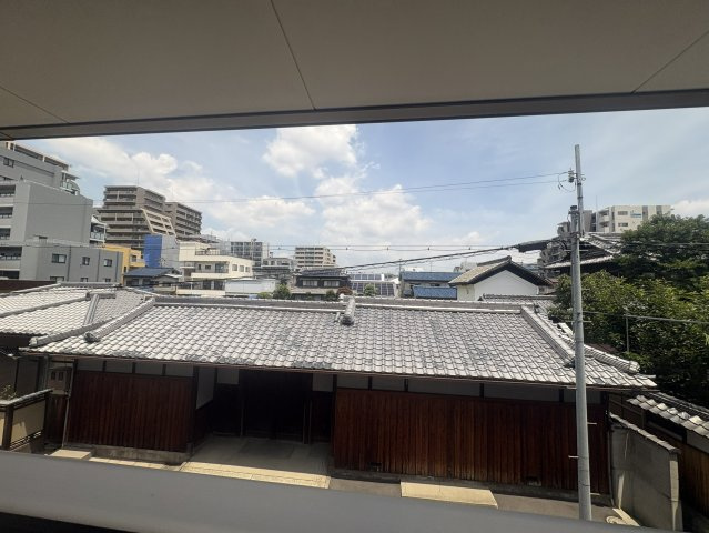 クレセント江坂の展望