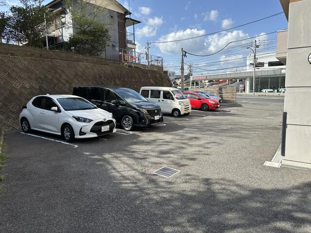 Ｔ　ｔｈｅ　ｓｔｙｌｅの駐車場