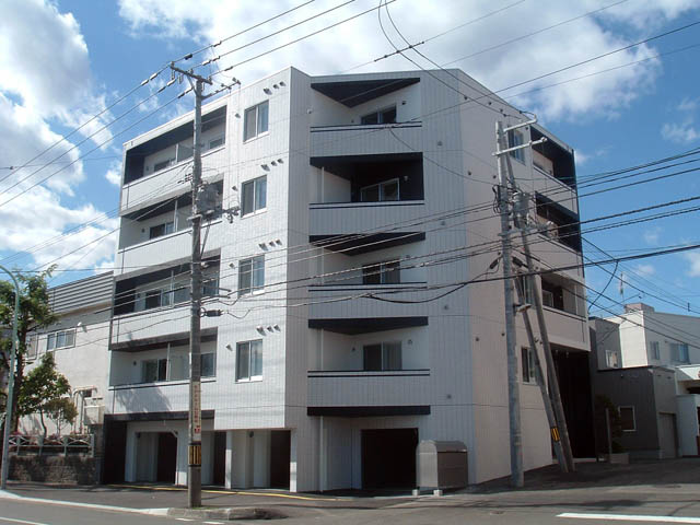 フレンズ本通南（旧　ビアン本通南）
