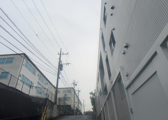 【展望】 | リリファ相武台 | 眺望を気にして物件を探す場合、前面に建物が建っていないか現地で確認しましょう！前面に建物があると景色はもちろん、日当たりや風通しにも影響が出てきます。住んだ時のことを想像しながら現地見学をしましょう。