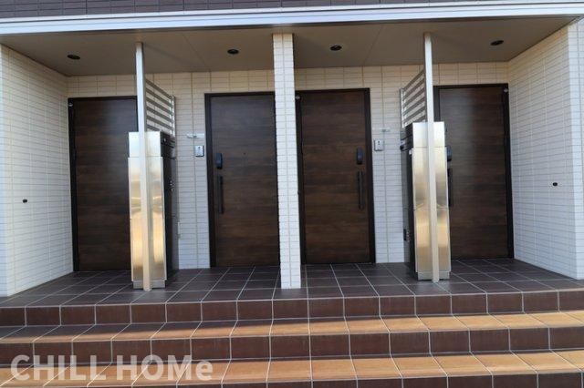 エコンフォート前橋駒形　A棟のエントランス|当社、チルホームのHPもご覧ください(^^)/物件情報多数♪