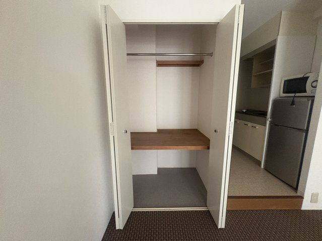ミールズ江坂の収納