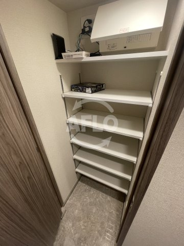 リビオメゾン新大阪の収納|リビオメゾン新大阪　シューズウォークイン