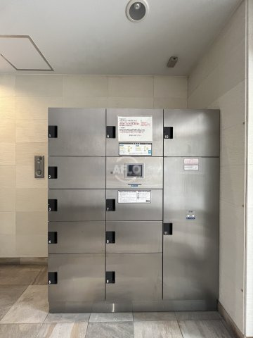 パークフラッツ新大阪の設備|パークフラッツ新大阪　宅配ボックス